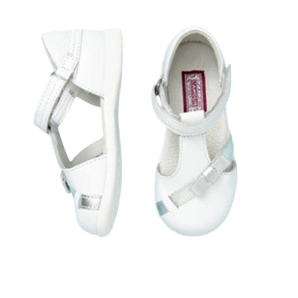 L'Amour Girl T-Strap Bow, White, NWT, Multiple Sizes Availabe